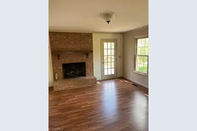 7000 Bridgewood Road, Clemmons, NC 27012 - Photo 4