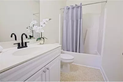 6 Viburnum Lane, Greensboro, NC 27455 - Photo 10