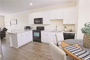6 Viburnum Ln, Greensboro, NC 27455 - Photo 6