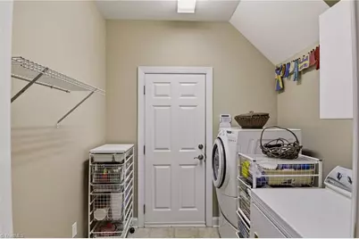 5587 Foxgate Circle, Winston-Salem, NC 27106 - Photo 24