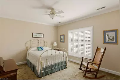 5587 Foxgate Circle, Winston-Salem, NC 27106 - Photo 22