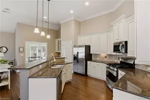 5587 Foxgate Cir, Winston-Salem, NC 27106 - Photo 8