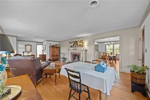 502 W Hunter St, Madison, NC 27025 - Photo 8