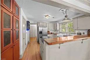 502 W Hunter St, Madison, NC 27025 - Photo 12