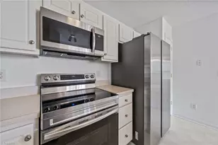 125 James Rd, High Point, NC 27265 - Photo 10