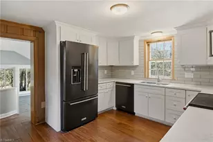 4285 Shattalon Dr, Winston-Salem, NC 27106 - Photo 12