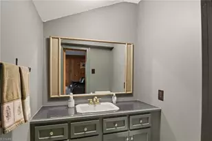 4285 Shattalon Dr, Winston-Salem, NC 27106 - Photo 20
