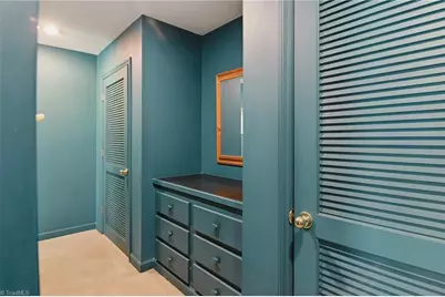 4285 Shattalon Drive, Winston-Salem, NC 27106 - Photo 30