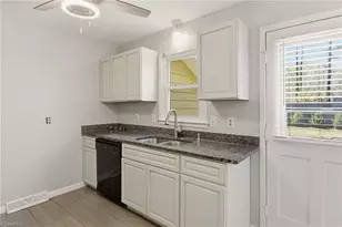 1815 Delmar Dr, Greensboro, NC 27406 - Photo 16