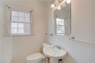 1161 S Hawthorne Rd, Winston-Salem, NC 27103 - Photo 22