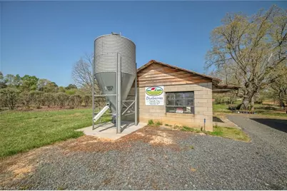 32286 Laton Road, Albemarle, NC 28001 - Photo 10