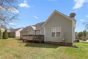 213 Drake Ln, Mebane, NC 27302 - Photo 38