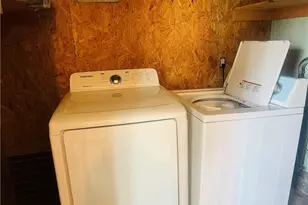 236 Badgett Ave, Mount Airy, NC 27030 - Photo 14