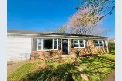 236 Badgett Avenue, Mount Airy, NC 27030 - Photo 1