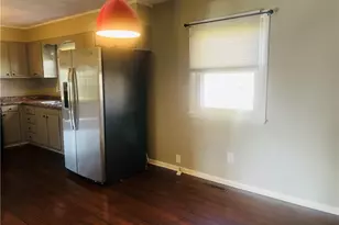 236 Badgett Ave, Mount Airy, NC 27030 - Photo 8