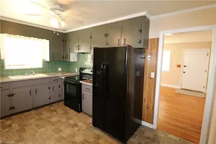 1307 Revere Rd, Winston-Salem, NC 27103 - Photo 6