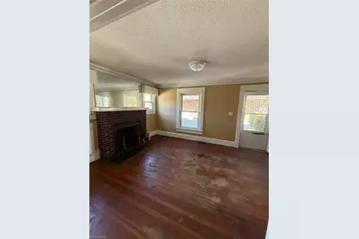 1300 Sloan Street, Greensboro, NC 27401 - Photo 8