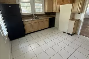 1300 Sloan St, Greensboro, NC 27401 - Photo 16