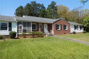 2825 Windsor Rd, Winston-Salem, NC 27104 - Photo 2