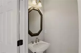 3508 Waterway Dr, Pfafftown, NC 27040 - Photo 10