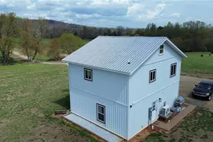 322 Layell Rd, Elkin, NC 28621 - Photo 6