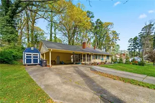 416 Woodsway Dr, Lexington, NC 27292 - Photo 2