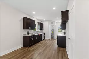 920 E 23rd St, Winston-Salem, NC 27105 - Photo 8