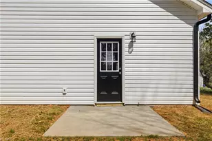 920 E 23rd St, Winston-Salem, NC 27105 - Photo 24