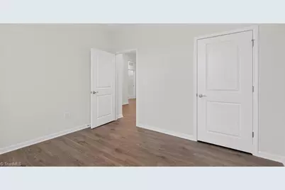 304 Sefton Drive, Jamestown, NC 27282 - Photo 4