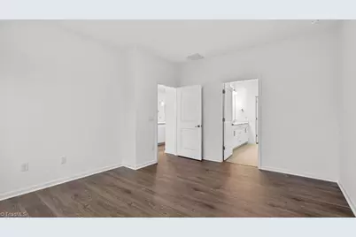 304 Sefton Drive, Jamestown, NC 27282 - Photo 18