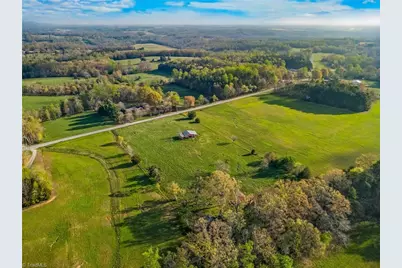 000 W Old US Highway 421, Hamptonville, NC 27020 - Photo 4