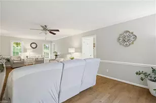 4604 Valleymeade Ct, Kernersville, NC 27284 - Photo 8