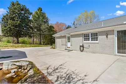 4907 Montevista Drive, Greensboro, NC 27407 - Photo 38