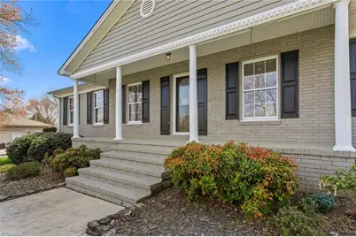 4907 Montevista Drive, Greensboro, NC 27407 - Photo 4