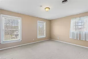 4907 Montevista Dr, Greensboro, NC 27407 - Photo 28