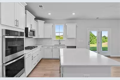 414 Yarrow Drive, Lexington, NC 27295 - Photo 2