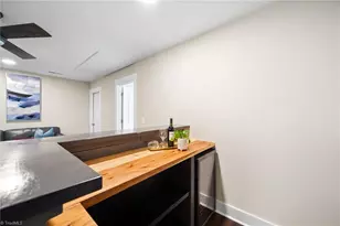 6125 Sundown Dr, Greensboro, NC 27410 - Photo 40