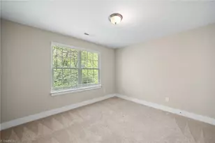 6125 Sundown Dr, Greensboro, NC 27410 - Photo 38