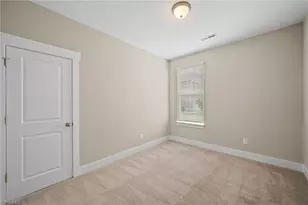 6125 Sundown Dr, Greensboro, NC 27410 - Photo 12