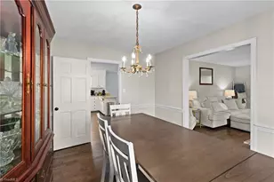 116 Asbury Dr, Kernersville, NC 27284 - Photo 8