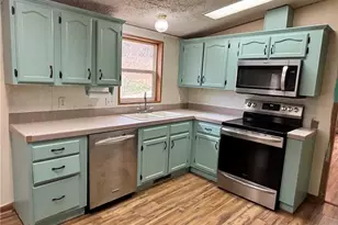 120 Ivy Green Ln, Lowgap, NC 27024 - Photo 6