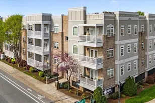 605 W Market St, Greensboro, NC 27401 - Photo 2