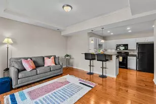 605 W Market St, Greensboro, NC 27401 - Photo 10