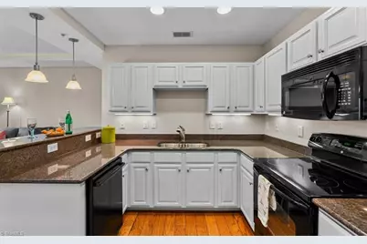 605 W Market Street #316, Greensboro, NC 27401 - Photo 6