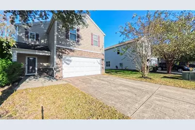 107 Norwood Court N, Mebane, NC 27302 - Photo 2