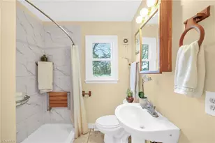 8140 Haw River Rd, Kernersville, NC 27284 - Photo 20