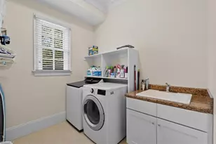 199 Country Club Dr, Greensboro, NC 27408 - Photo 38