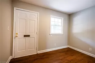 2890 Carriage Dr, Winston-Salem, NC 27106 - Photo 8