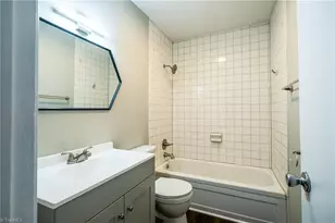 2890 Carriage Dr, Winston-Salem, NC 27106 - Photo 4