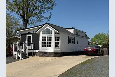 156 Marina Drive, New London, NC 28127 - Photo 2